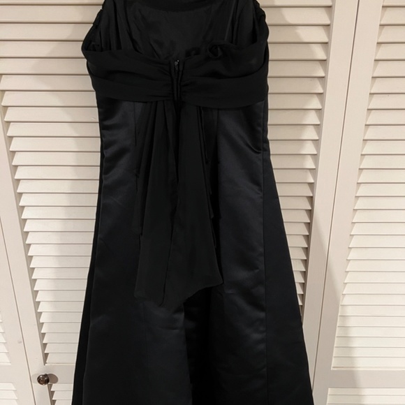 Black prom/ formal dress - Picture 2 of 4